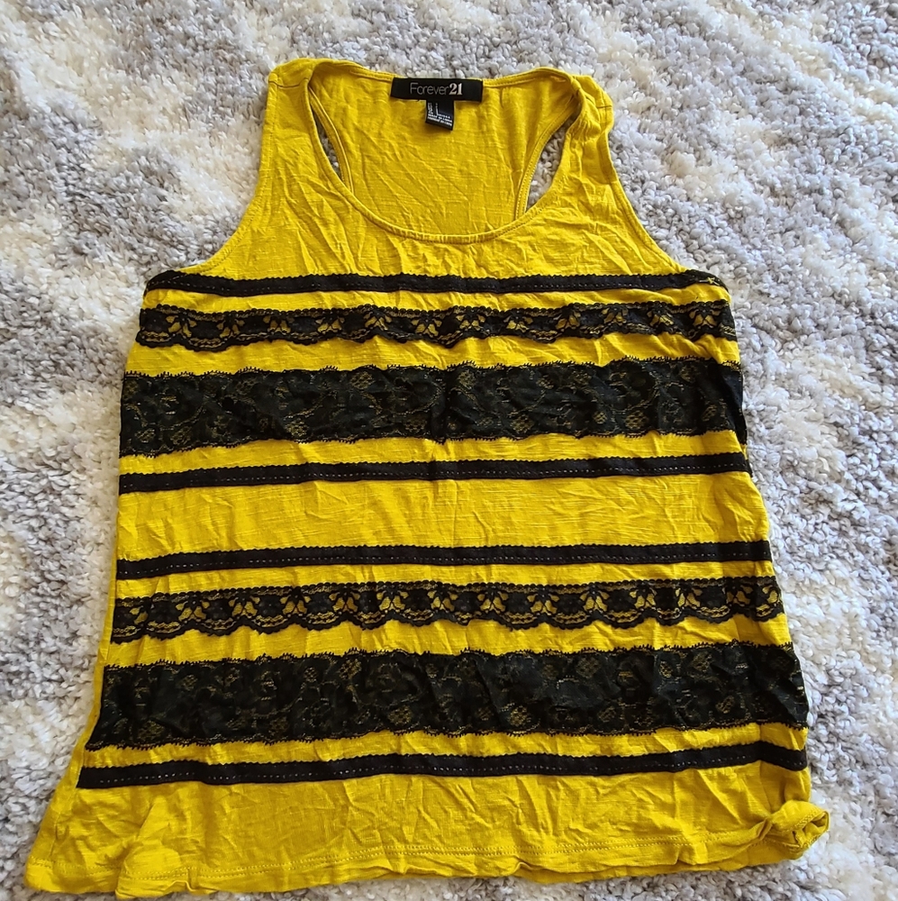 Sleeveless top.
